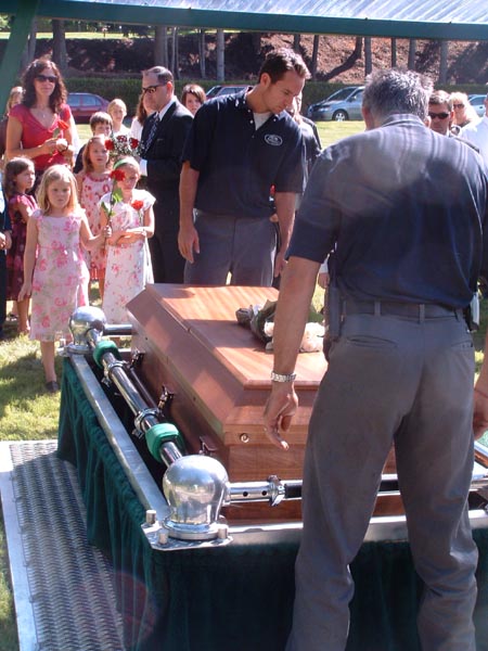 Graveside 8-26-06 (066)