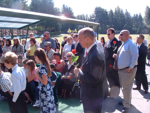 Graveside 8-26-06 (069)